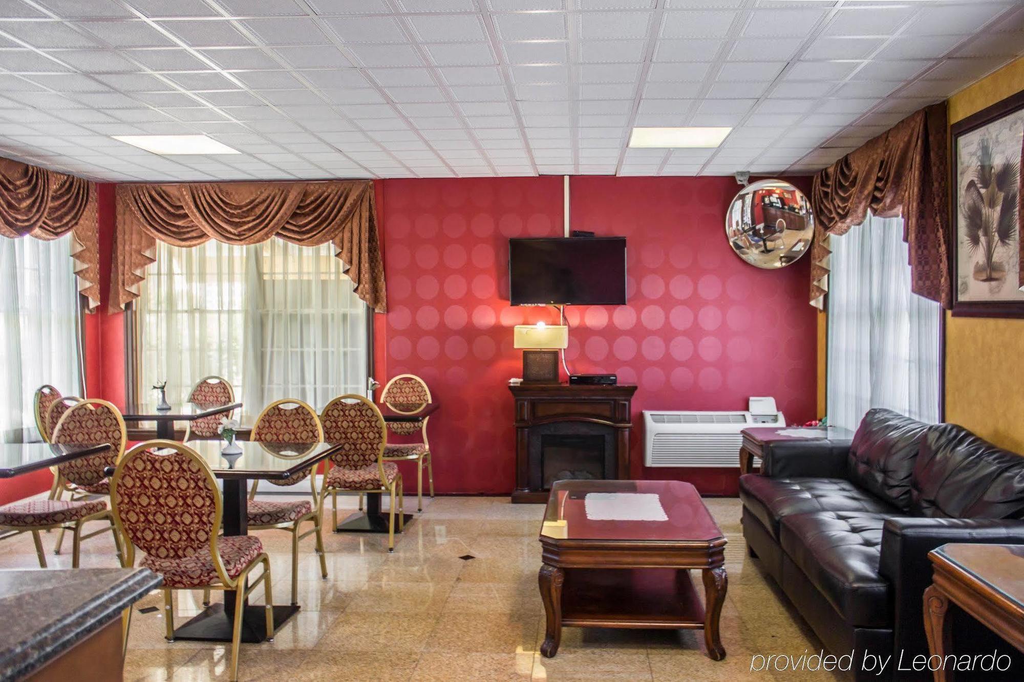 Rodeway Inn Huntington Station - Melville Dış mekan fotoğraf